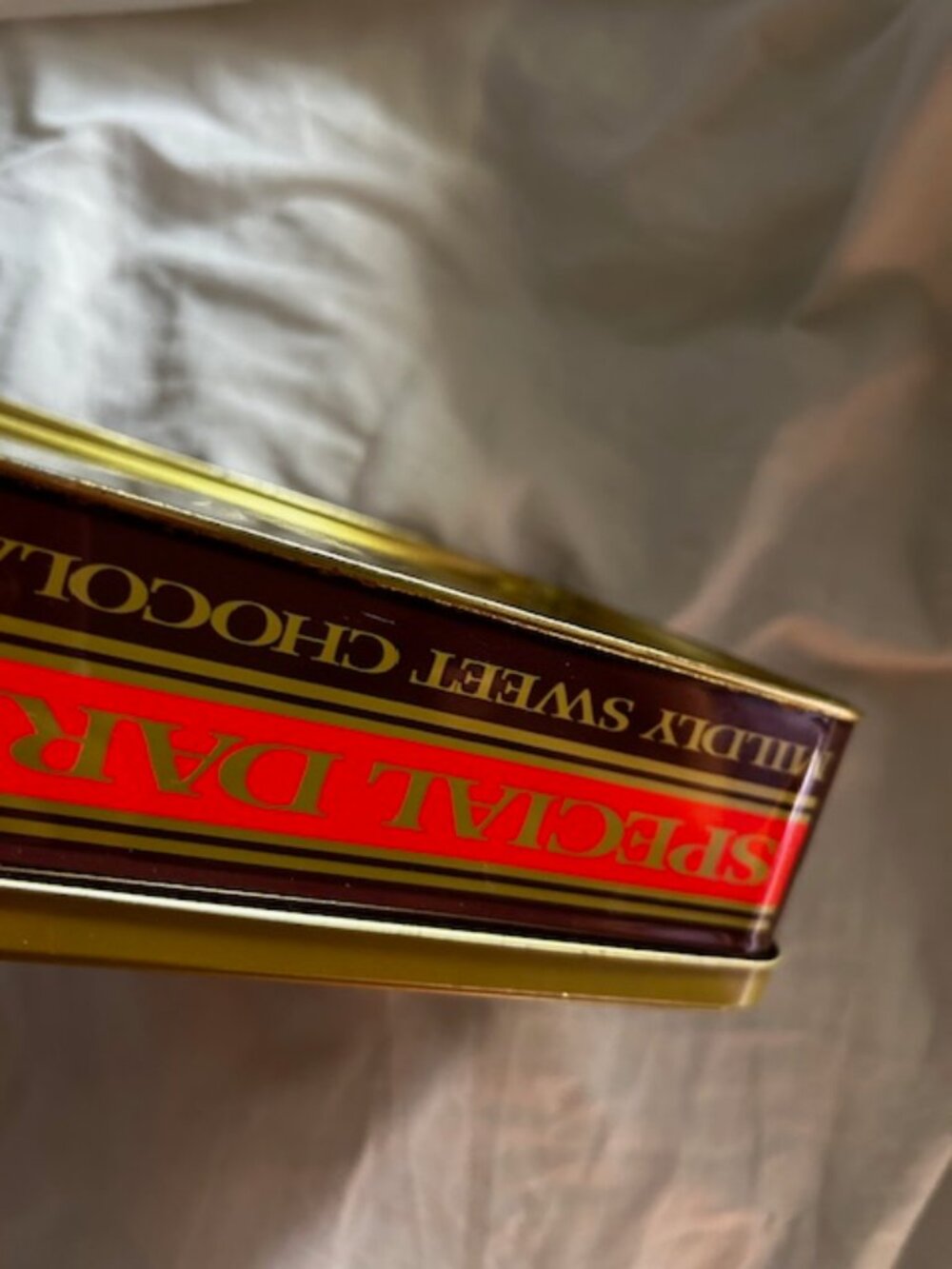 🍋‍🟩 Hersheys special dark metal tin collectible box - Picture 6 of 6
